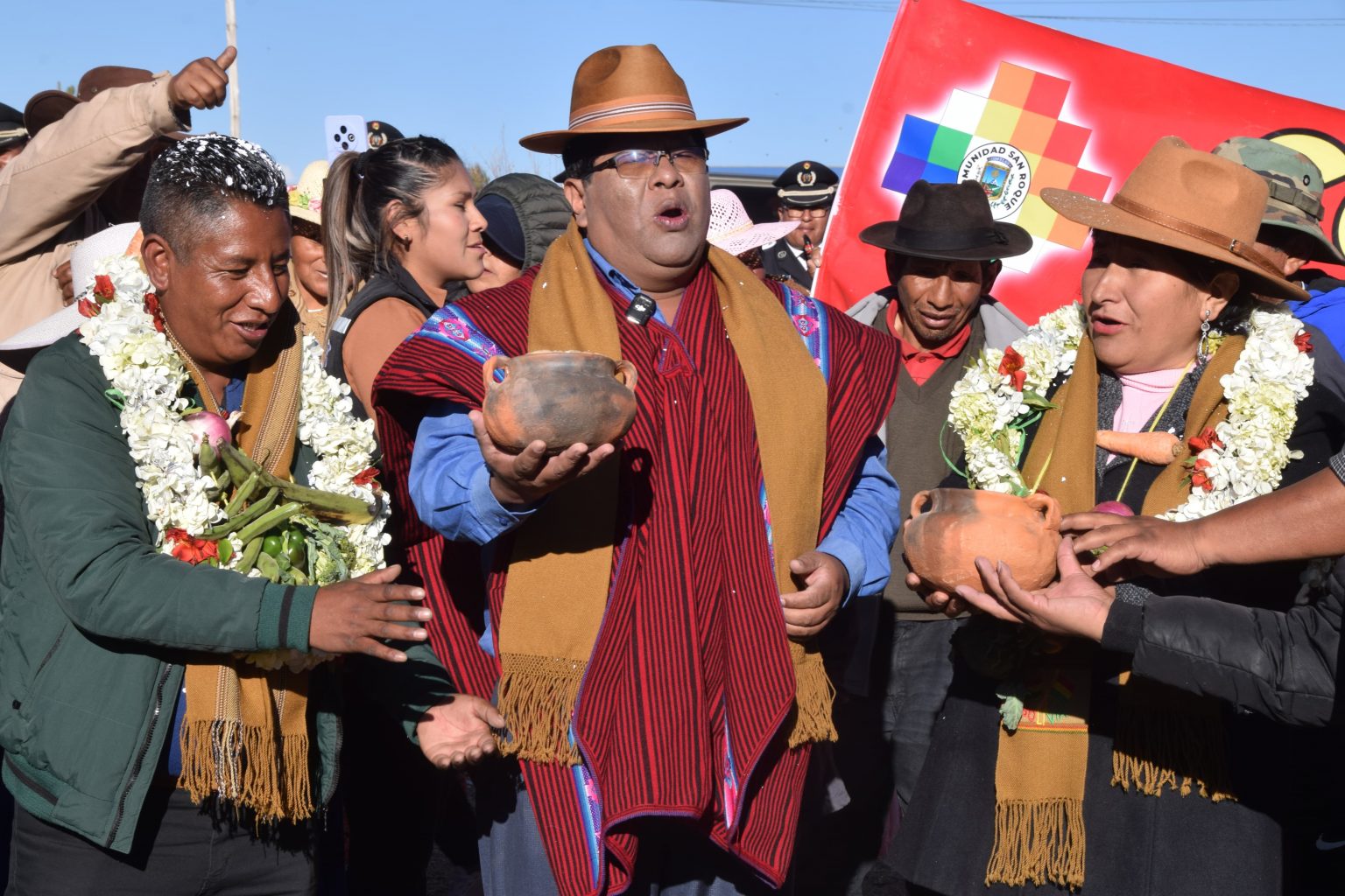 El alcalde de El Alto, Eliser Roca, participó en el acto de inicio de obras. Foto: Gamea.