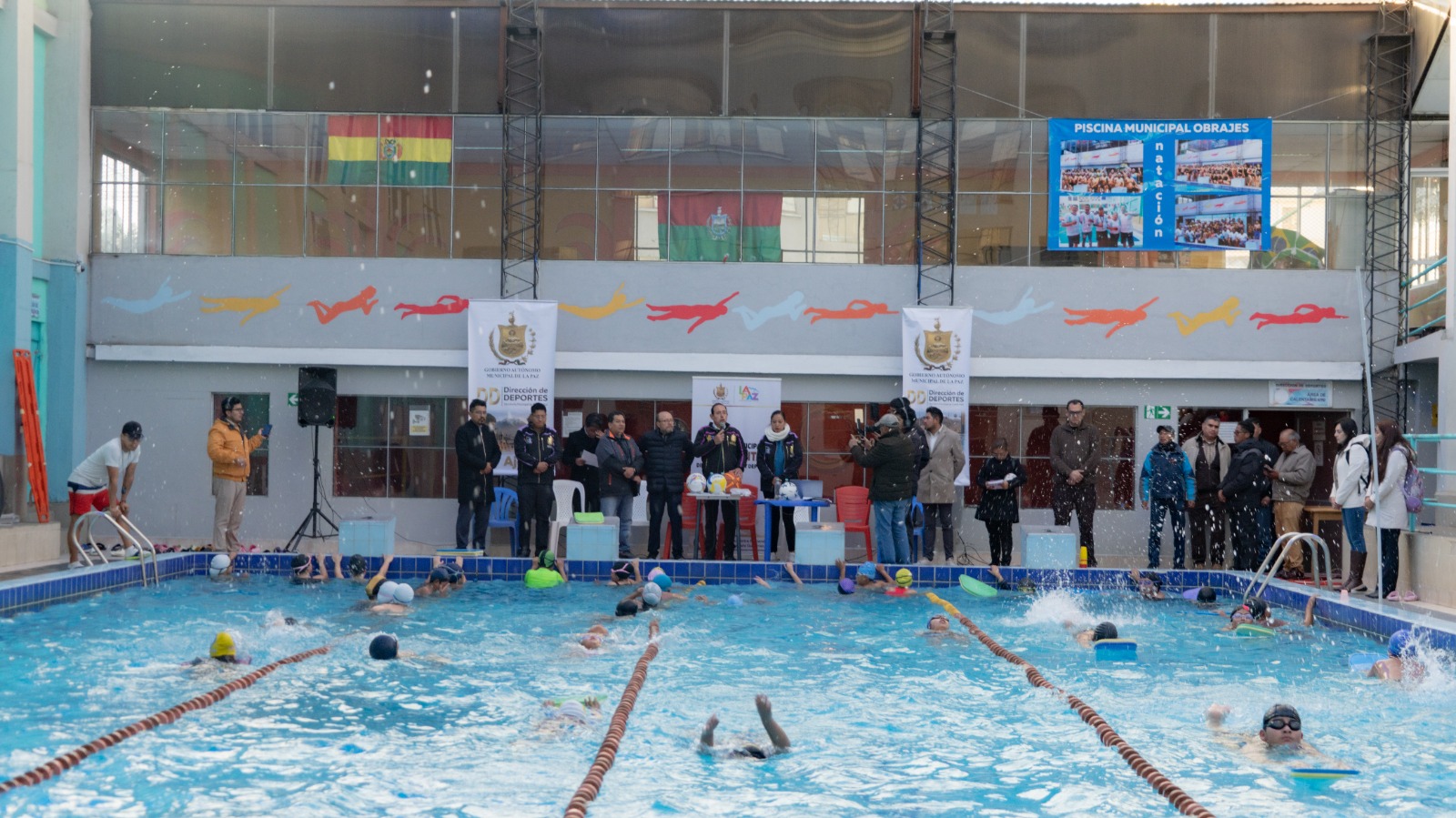 Piscina Municipal de Obrajes. Foto: Agencia Municipal de Noticias.