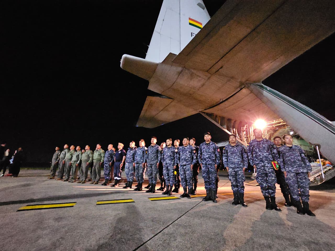 El contingente boliviano que llegó al país. Foto: Ministerio de Defensa