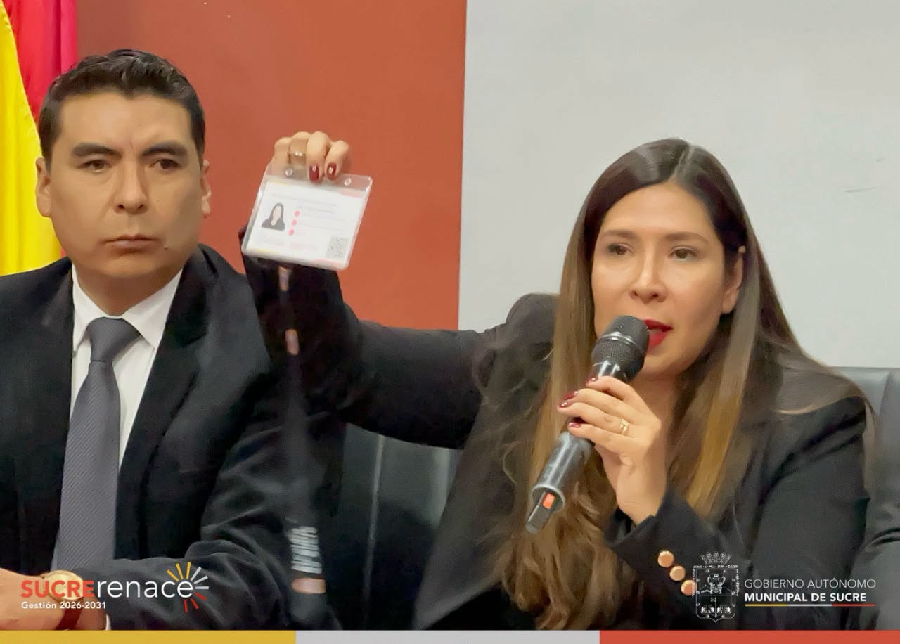 Alcaldesa de Sucre, Fátima Tardío, presenta plataforma de denuncia este martes. Fotos: Alcaldía de Sucre.