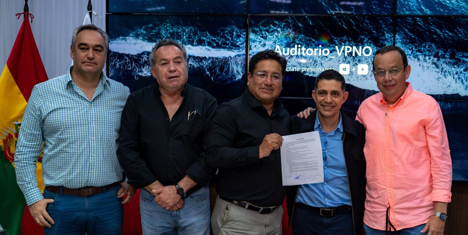 La reunión de trabajo se realizó la tarde de este jueves en la ciudad de Santa Cruz.