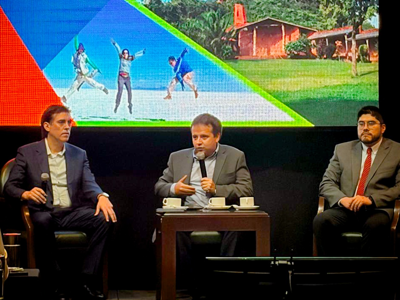 El congreso de la Asociación Boliviana de Agencias de Viajes y Turismo en Santa Cruz. Foto: MOPSV.