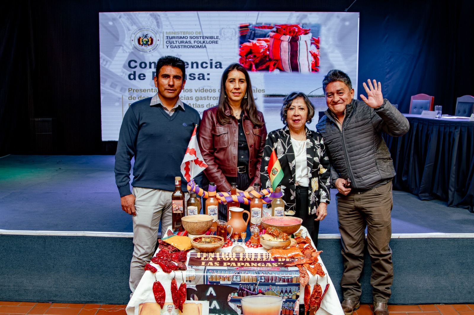 Esas dos expresiones del patrimonio alimentario boliviano fueron incorporadas al Atlas Internacional de Alimentos (Food Atlas) de la Organización de las Naciones Unidas para la Educación, la Ciencia y la Cultura (UNESCO).