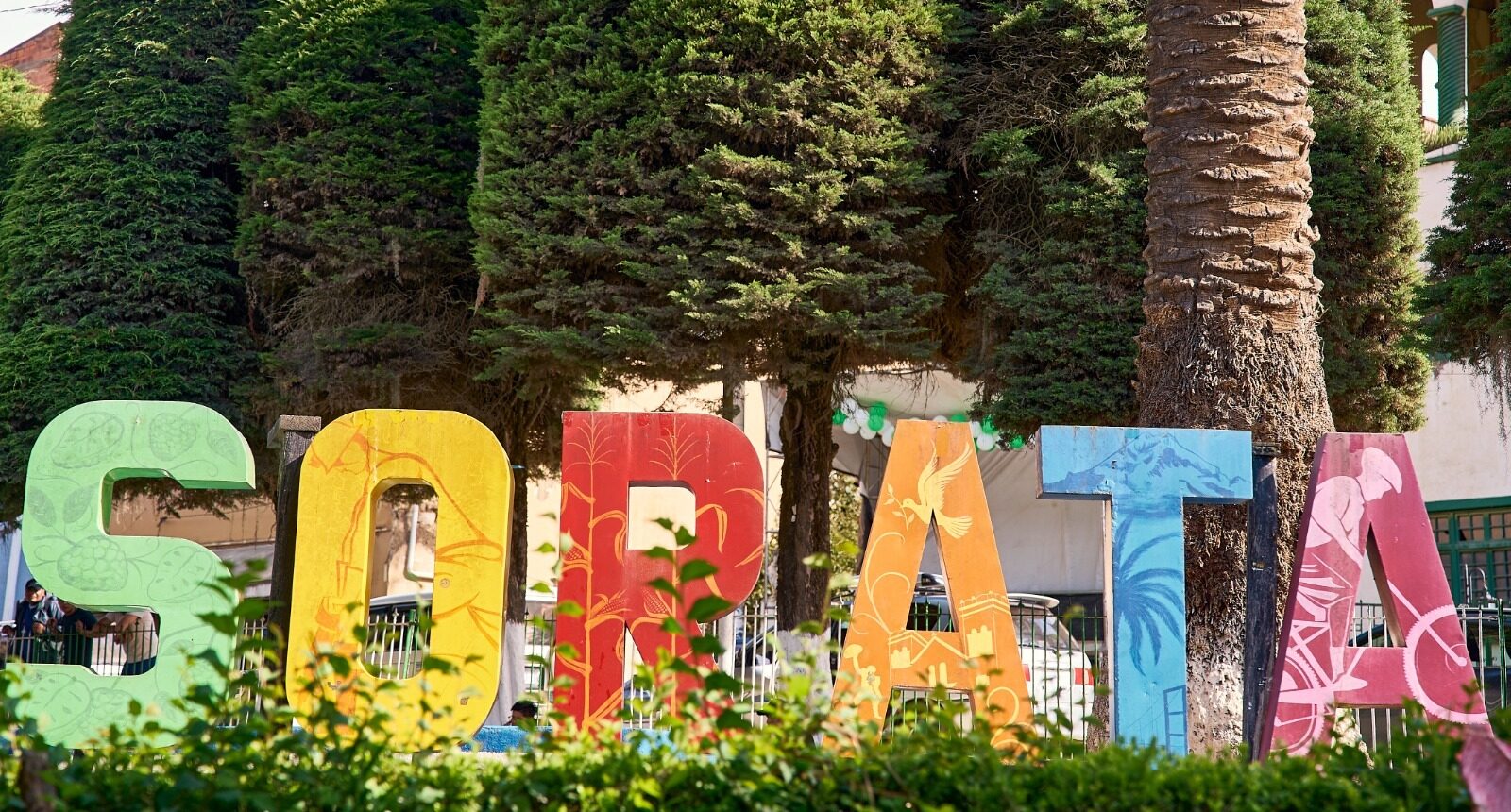 Sorata se encuentra a unos 150 kilómetros de la ciudad de La Paz y es considerado uno de los principales destinos turísticos de los valles del norte paceño.