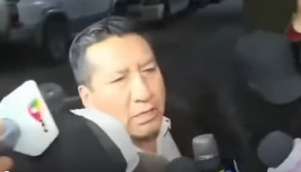 Freddy Mamani, cuando fue aprehendido. Foto: captura video