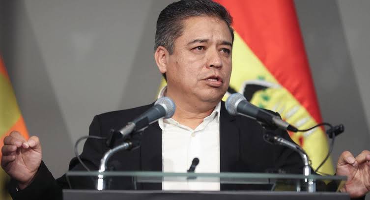 El vocero Oficial de la Presidencia del Estado, José Luis Gálvez, en conferencia de prensa. Foto: Archivo.