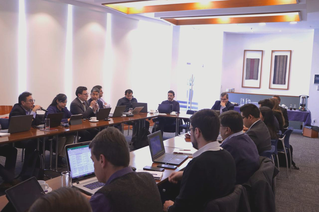 Reunión entre representantes de la ABC con la CAF. Foto: ABC