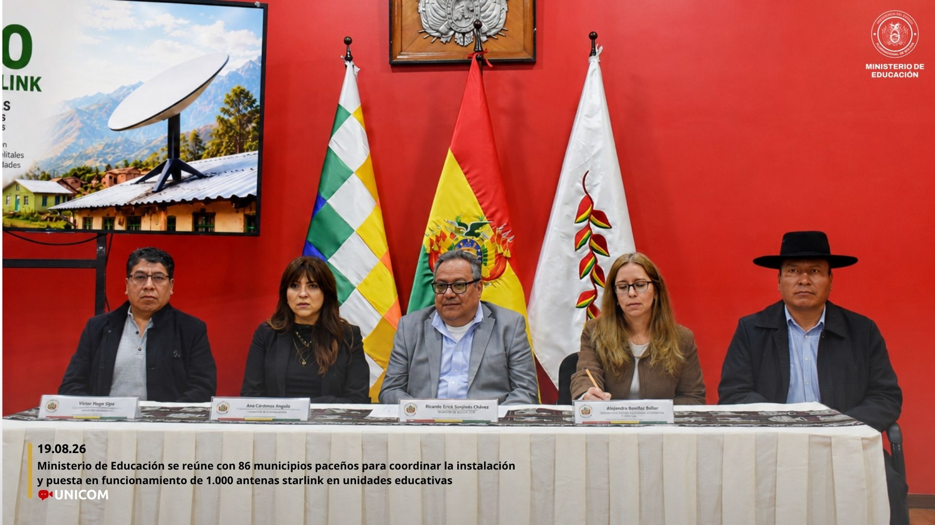 El Ministro de Educación se reunió con alcaldes y representantes de 86 municipios del departamento de La Paz.