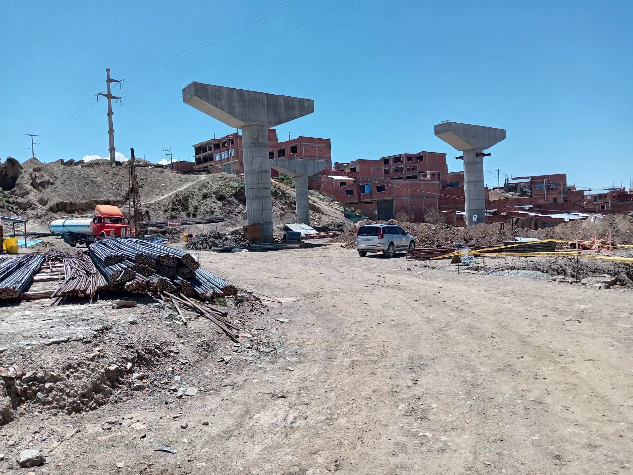 Construcción puente Río Seque – Río Seco. Fotos: ABC.