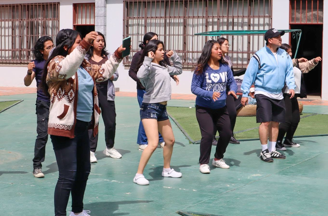 Estudiantes en el Día del Peatón 2025. Foto: Loyola.