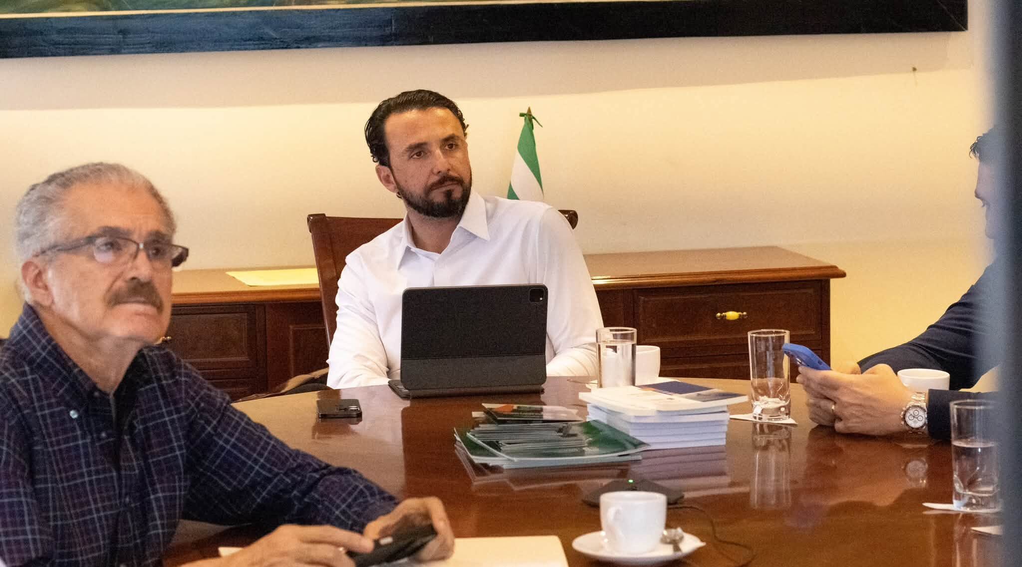 El gobernador Juan Pablo Velasco. Foto: Gobernación de Santa Cruz.