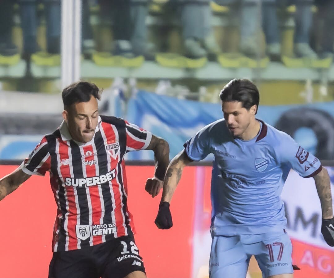 Bolívar no puso con Sao Paulo y empató 1-1.