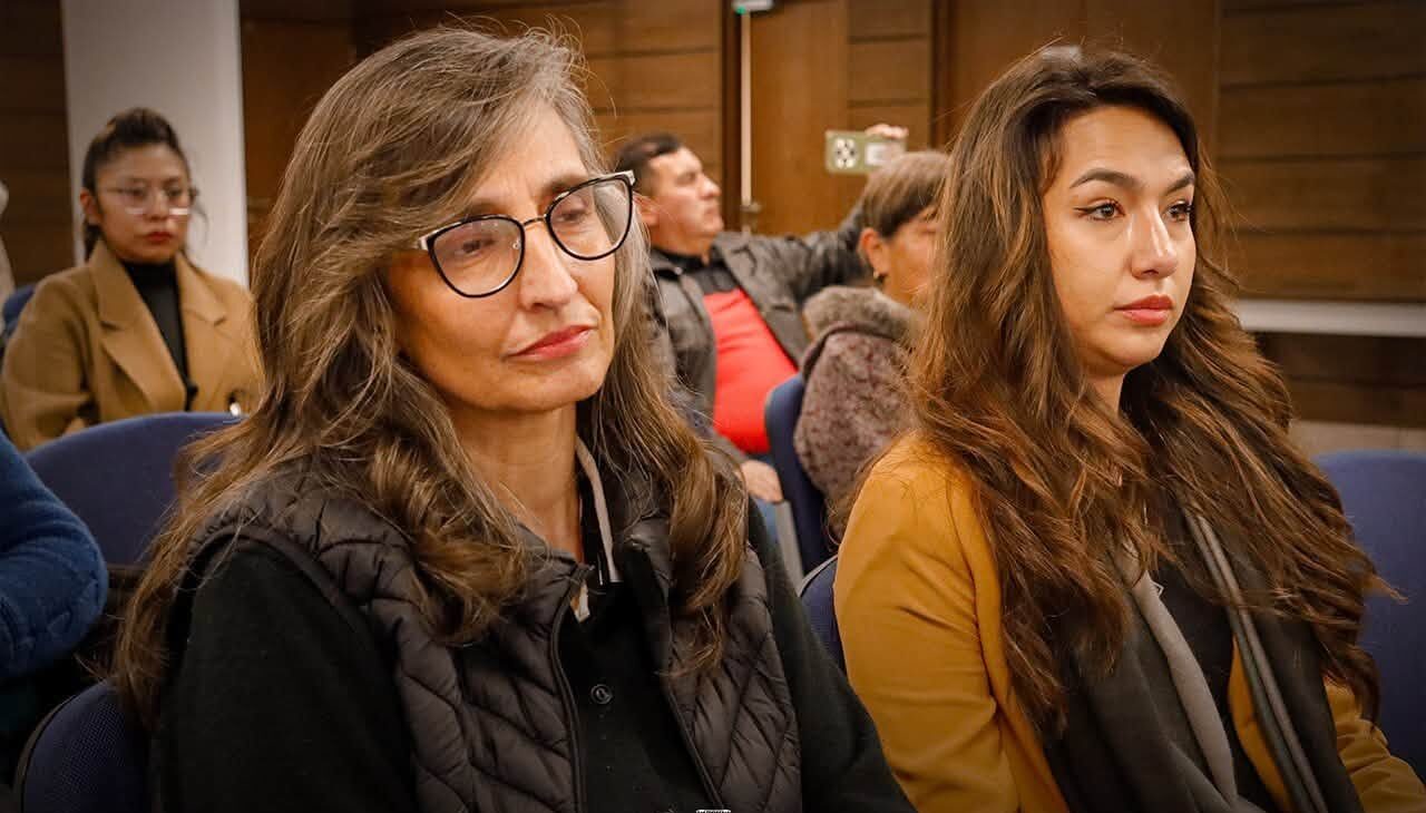 La Organización de Mujeres Emprendedoras “La Esperanza” participa en el encuentro. Foto: Cámara de Diputados.