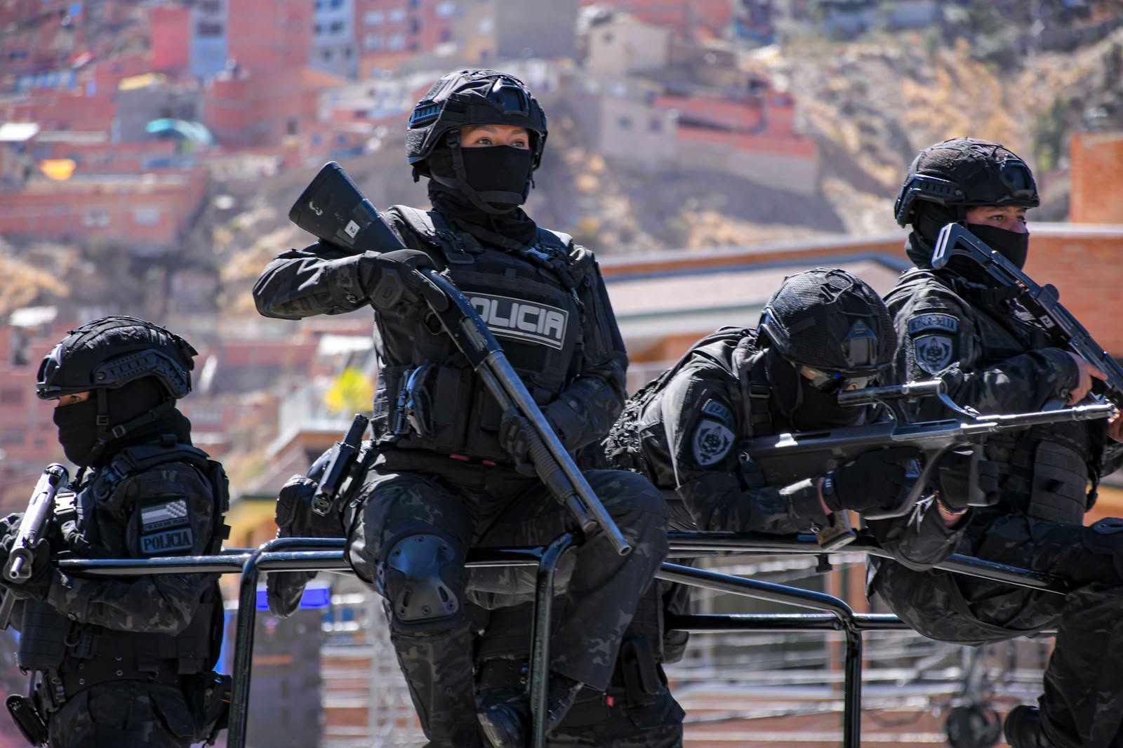 Efectivos de la Policía. Foto: Ministerio de Gobierno
