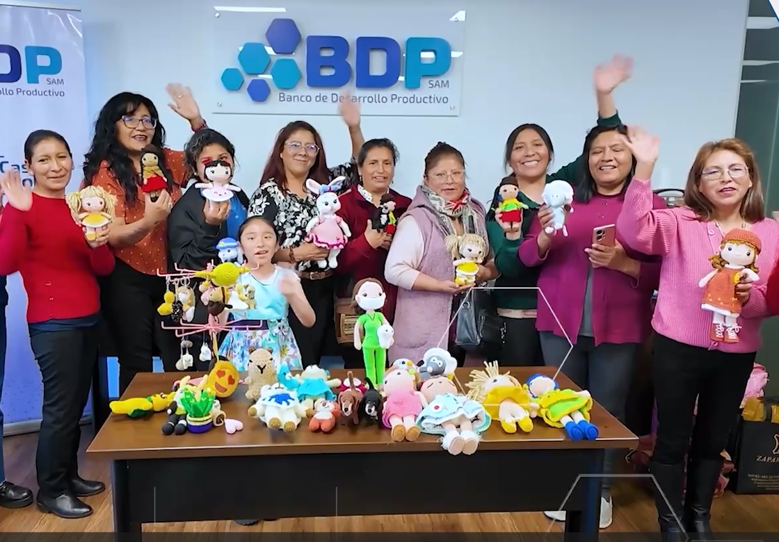El beneficio amplía el acceso al crédito para las productoras bolivianas. Foto: BDP.