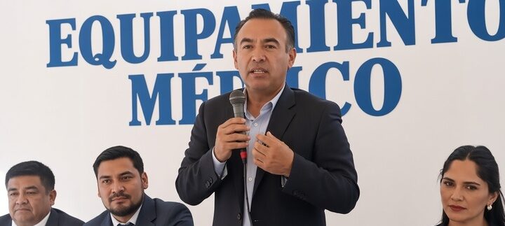 Acto de entrega de equipamiento médico a Hospital San Juan de Dios en Entre Ríos, Tarija. Foto: Ministerio de Salud y Deportes.