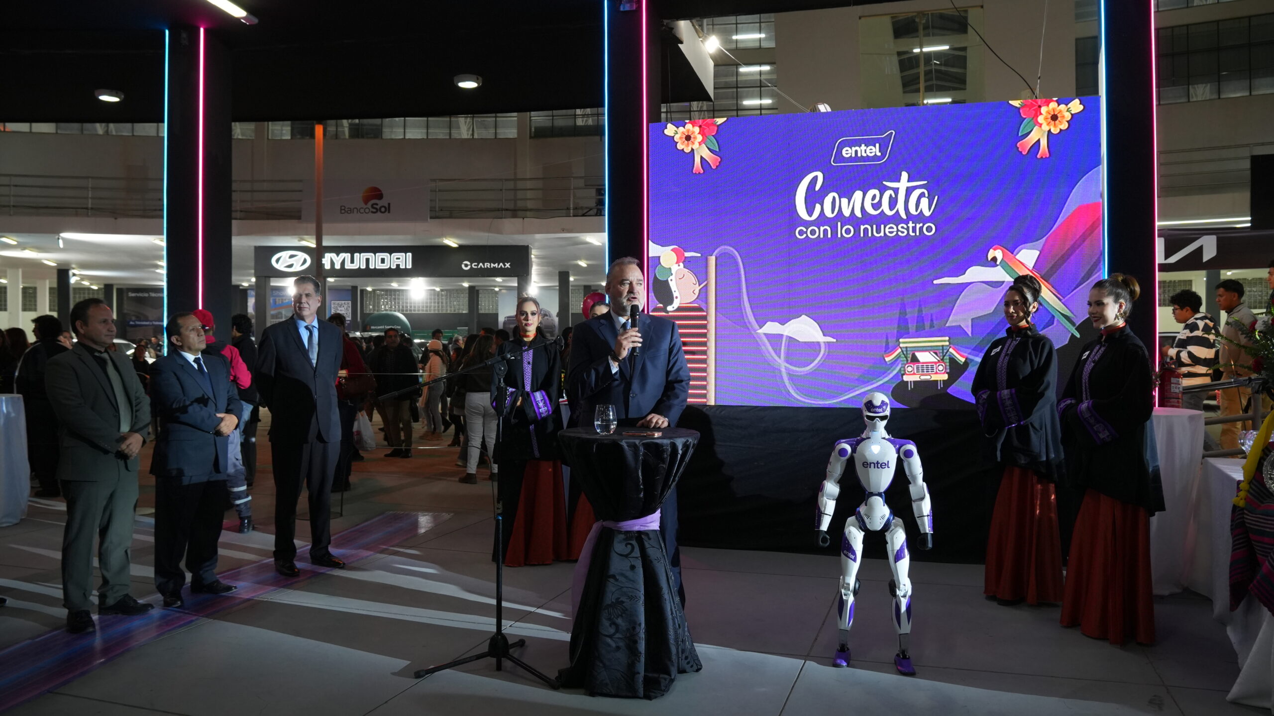 Entel inauguró su stand en la Fexpo Sucre 2026.