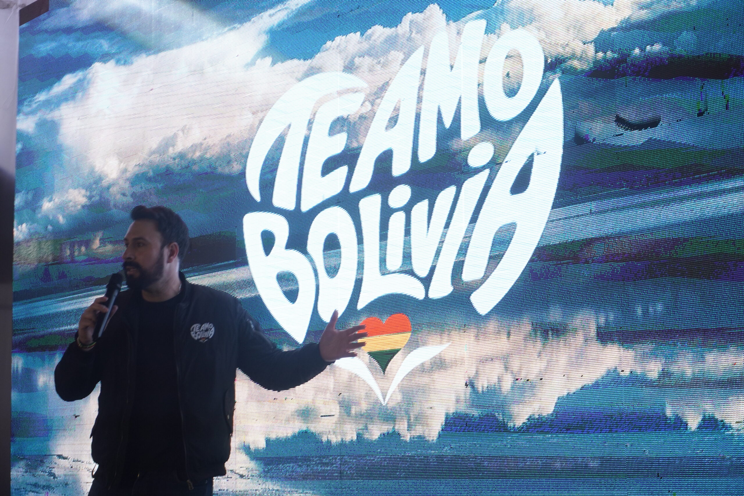 El plan estratégico "Te Amo Bolivia", fue presentado en FIL de La Paz. Foto: Cortesía.