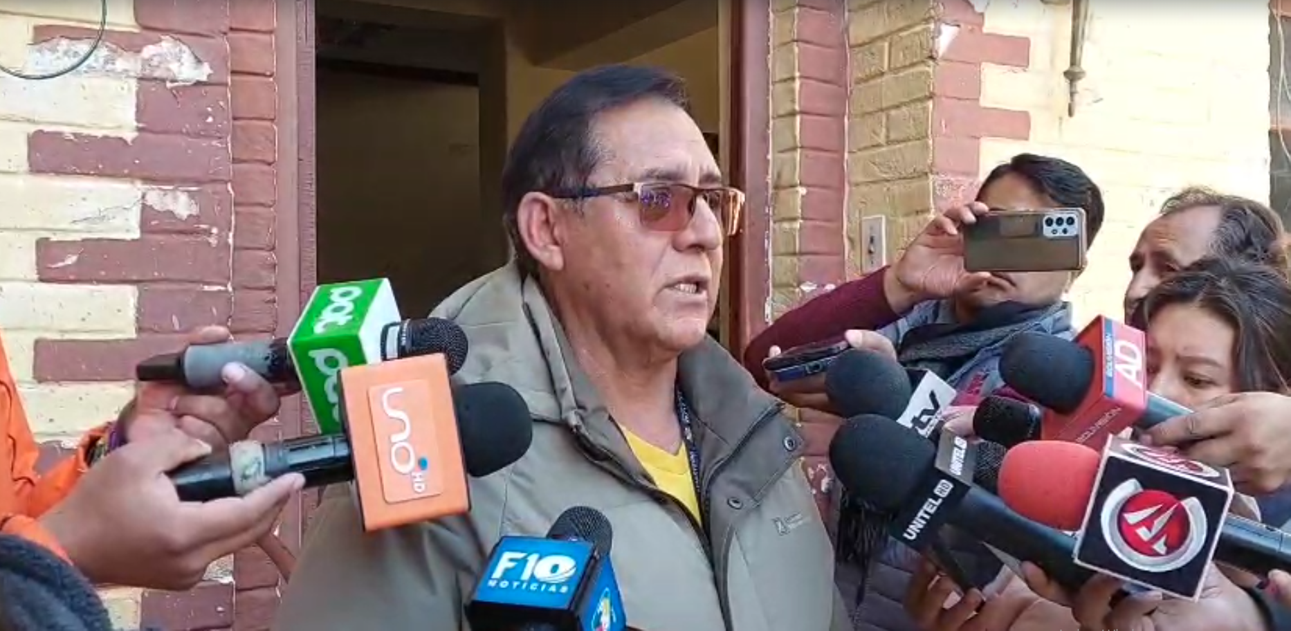Director general de Régimen Penitenciario, Daniel Mérida, en contacto con los medios este miércoles. Foto: Captura RR.SS.