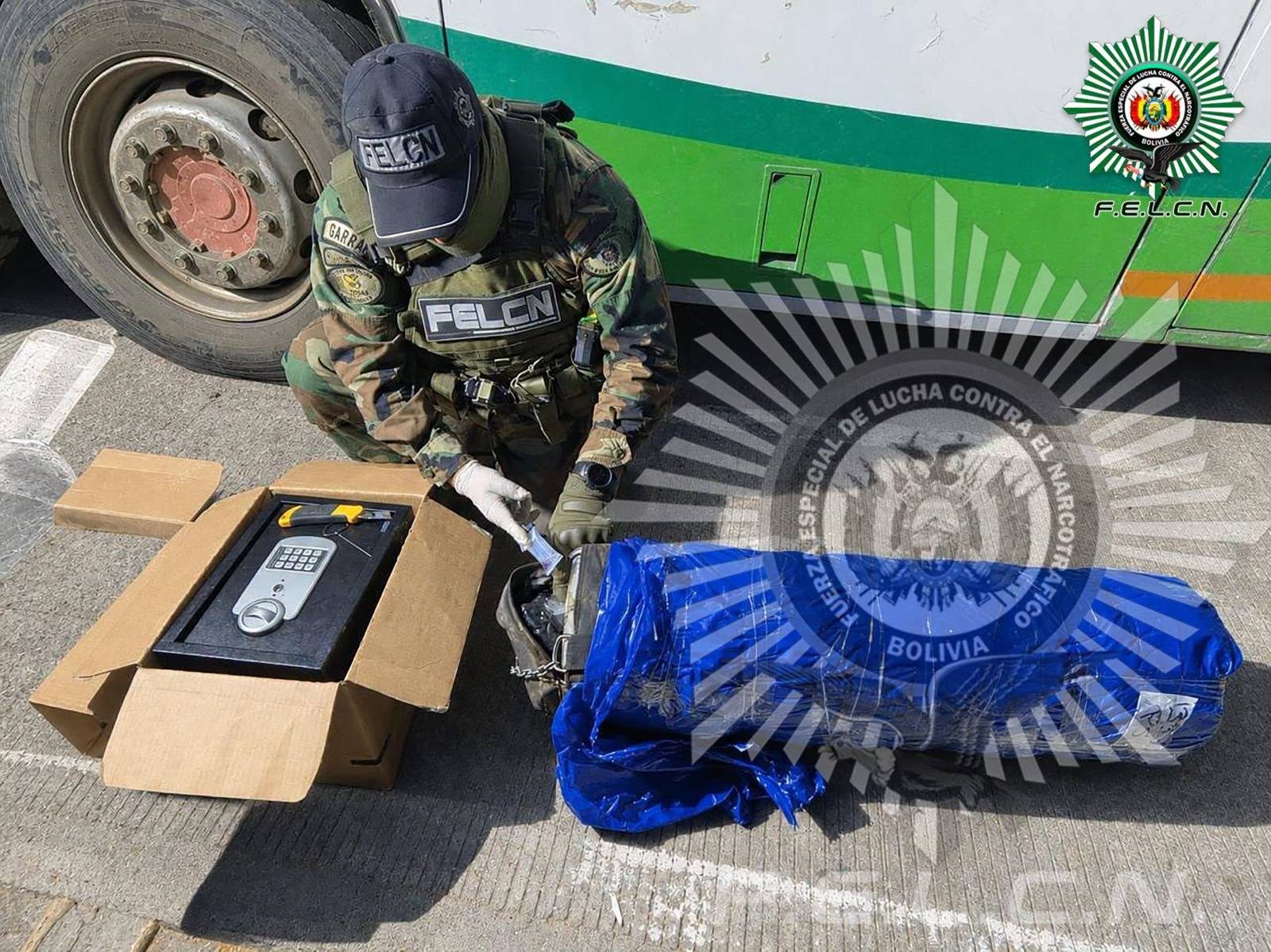 Operativo de la Felcn en el que se encuentra droga en caja de seguridad. Fotos: Felcn.