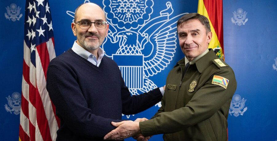 Martini (izquierda) y Sokol (derecha). Foto: Embajada de Estados Unidos.