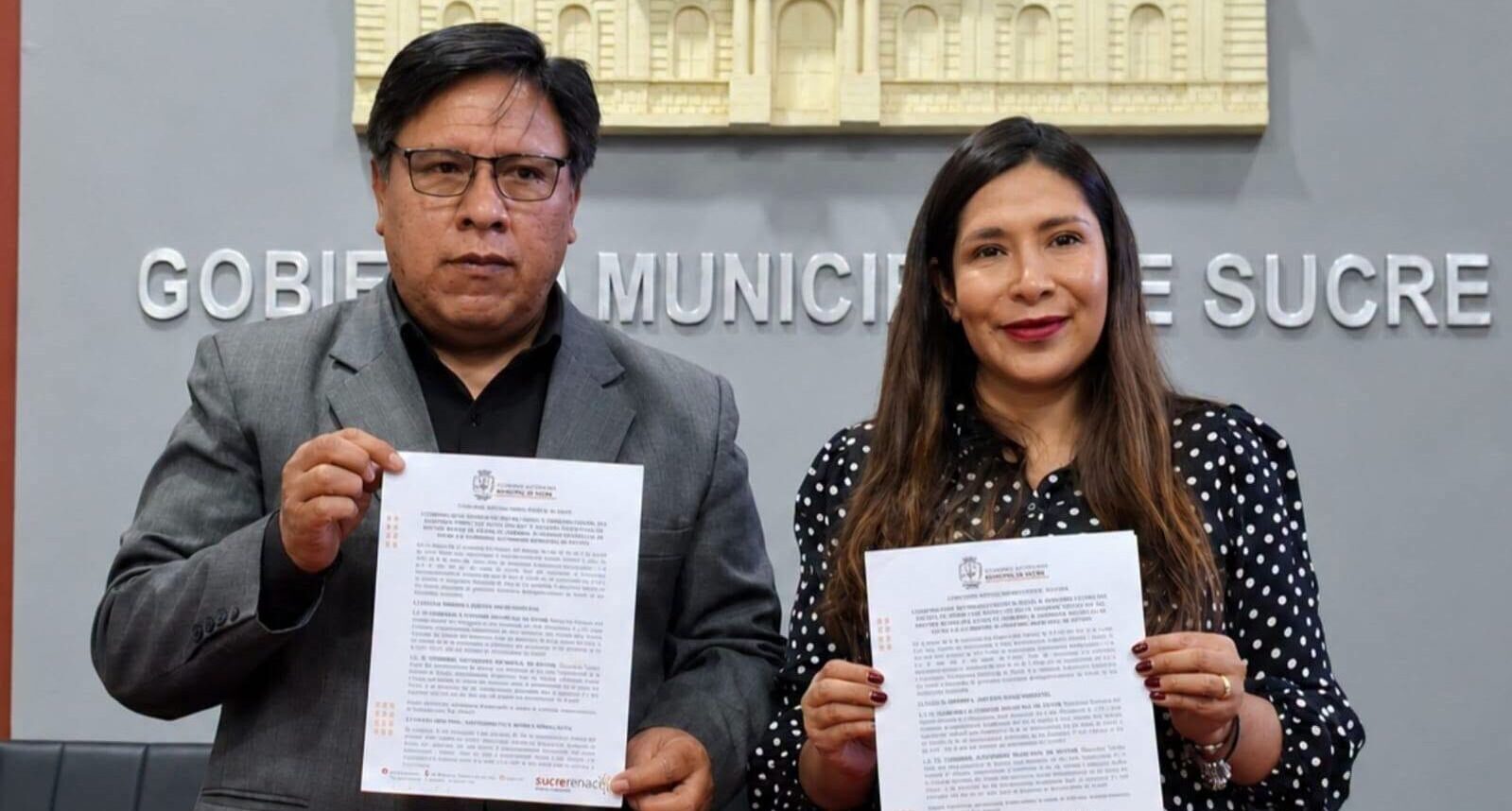 Firma de acuerdo interinstitucional entre alcaldías de Sucre y Potosí. Foto: GAMS.