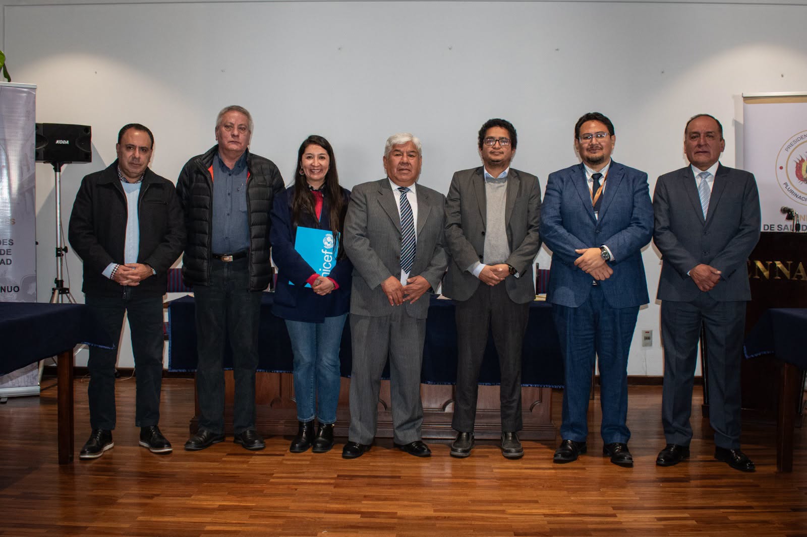 Taller de elaboración de normativa por parte de salud. Fotos: Ministerio de Salud.