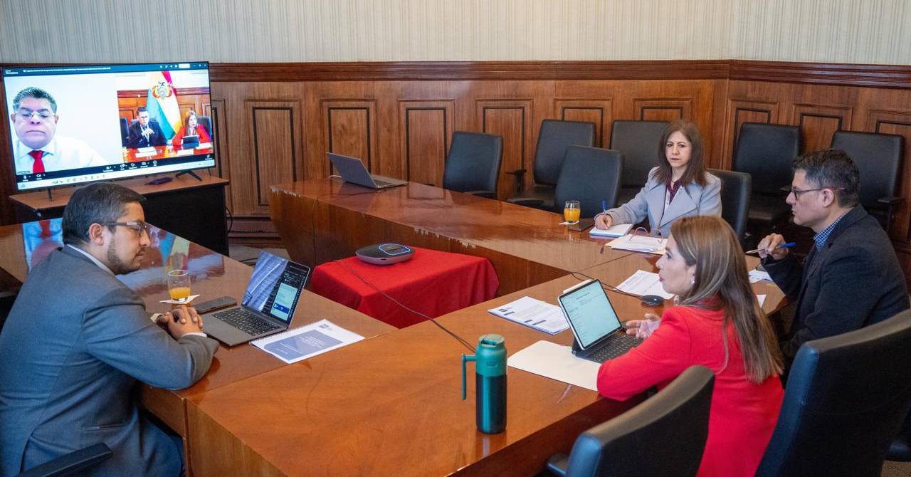 Reunión entre autoridades de la Cancillería y la Cámara Nacional de Comercio. Foto: Cancillería