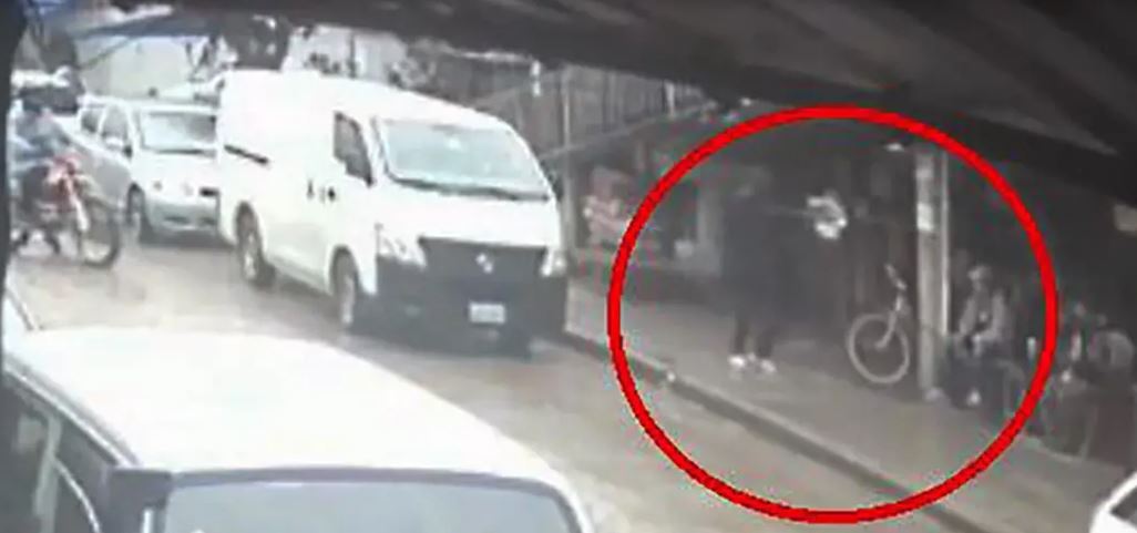 Cámaras de seguridad captaron el hecho.