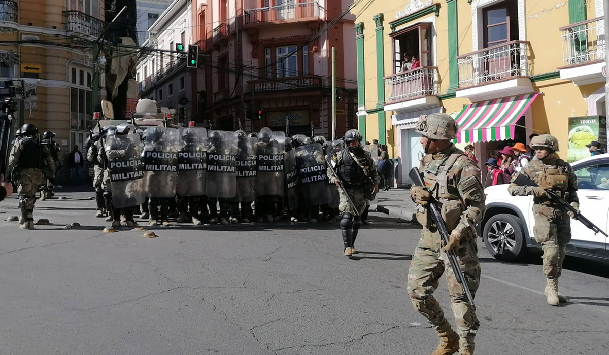 Zuñiga desplegó tropa militar el 26 de junio en la plaza Murillo. Foto: ABI - archivo