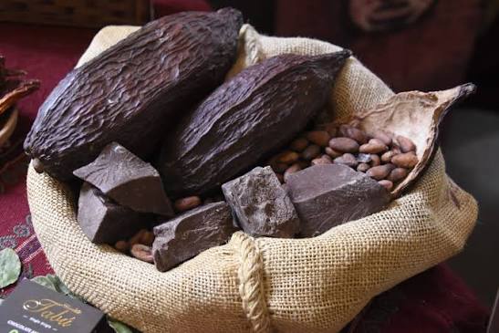 Cacao y derivados de producción nacional. Foto: Archivo.
