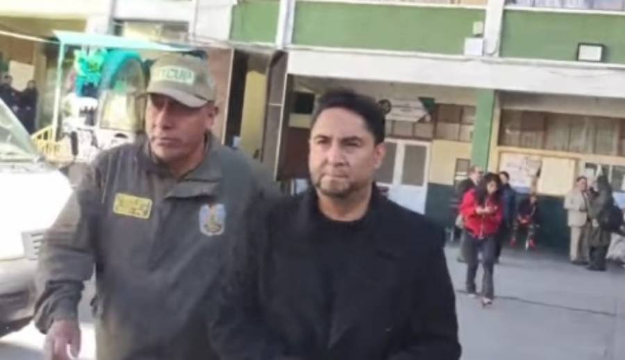 Siles en instalaciones de la FELCC. Foto: captura video