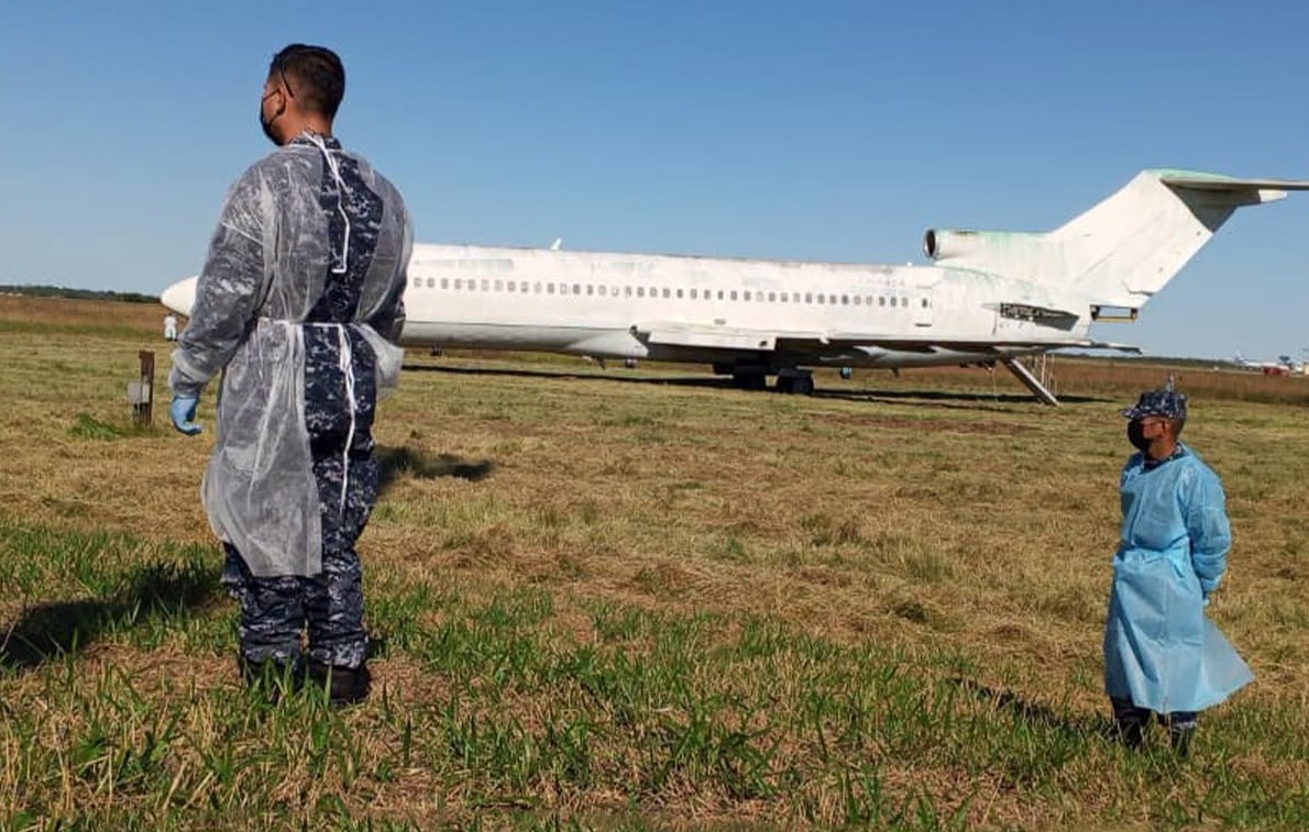 El ejercicio permitió evaluar la aplicación de los protocolos de respuesta del principal aeropuerto internacional de Santa Cruz. Foto: Naabol.