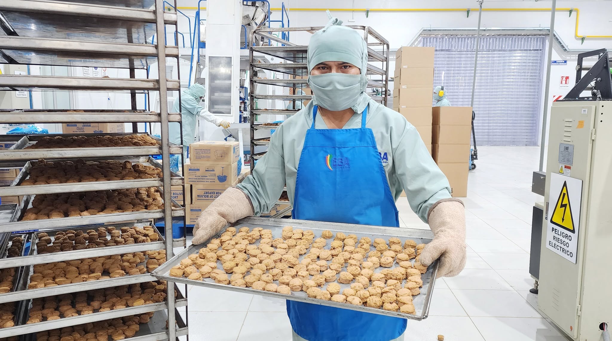 Procesadora de alimentos de la estatal EBA. Foto: EBA redes sociales.