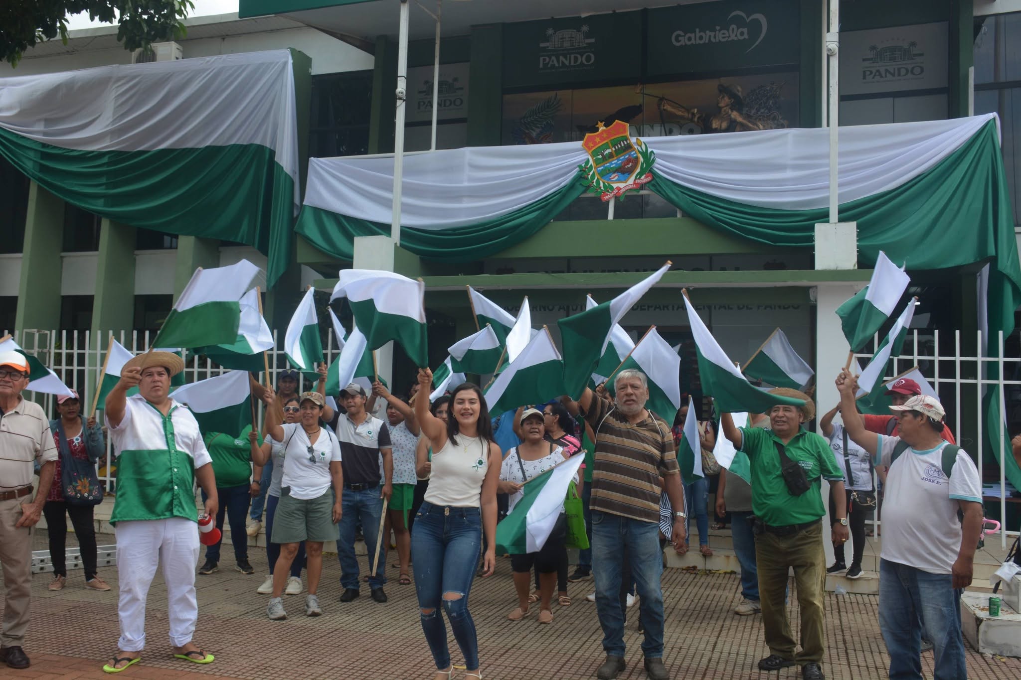 La gobernadora Gabriela De Paiva encabezó la actividad. Foto: Gobernación de Pando.