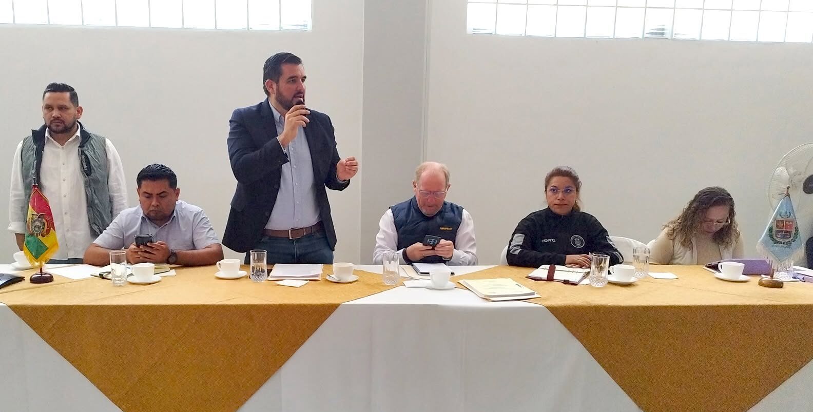 El director de la UPRE, Enrique Bruno, durante el encuentro. Foto: UPRE.