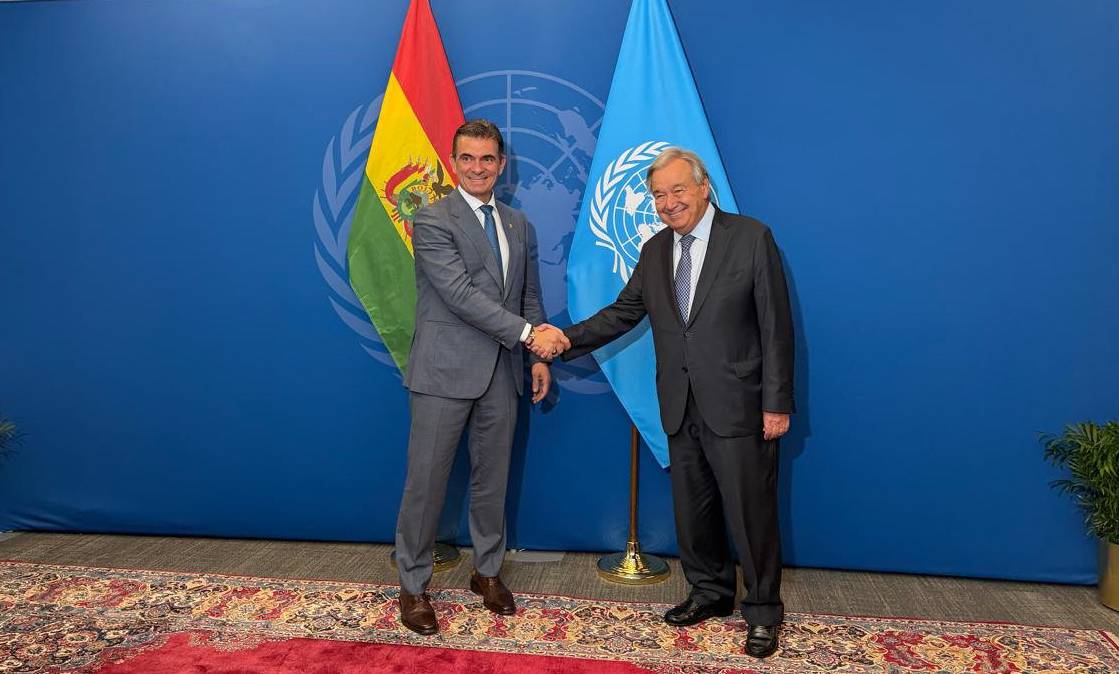 El mandatario boliviano junto con Antonio Guterres. Foto: @Rodrigo_PazP