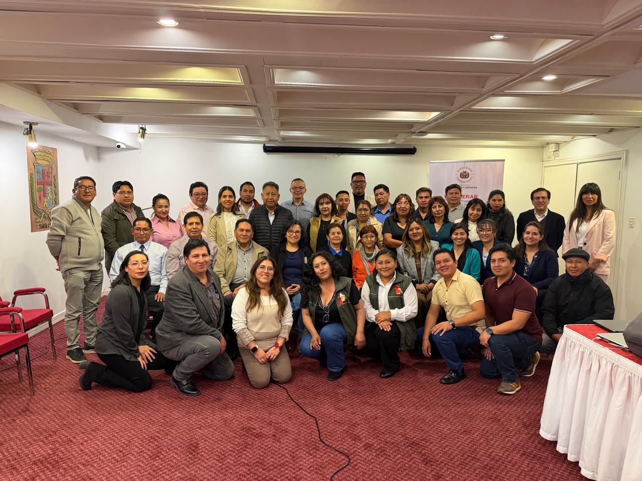 Taller de Nuevas Herramientas Tecnológicas para el Diagnóstico Temprano y la 2.ª Reunión del Comité Farmacoterapéutico Nacional en la ciudad de La Paz. Fotos: Ministerio de Salud y Deportes.