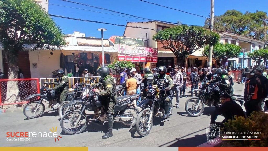 Controles de seguridad en Sucre un día antes de la Entrada por la Virgen de Guadalupe. Fotos: Alcaldía de Sucre.