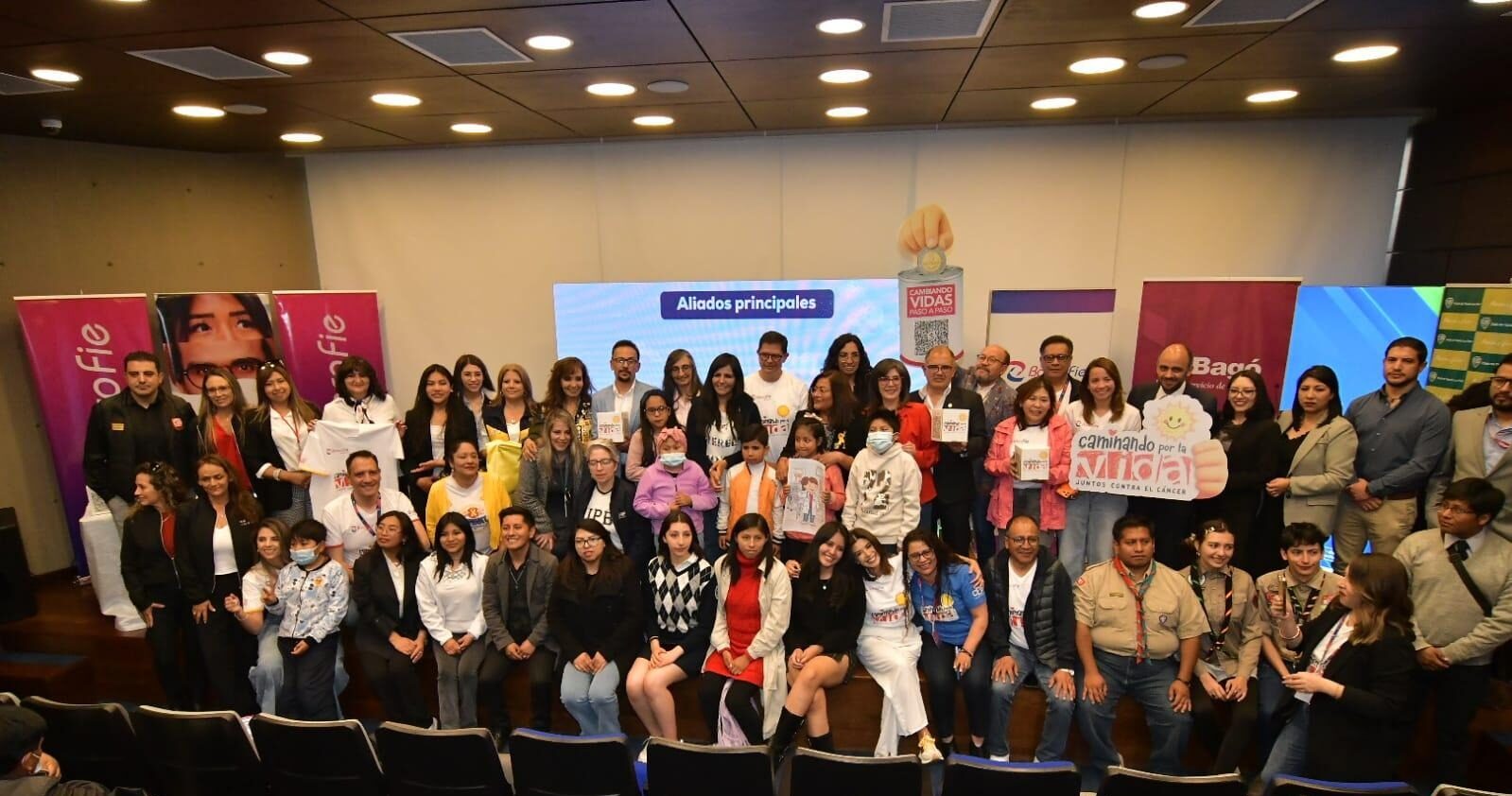 Hoy se realizó el lanzamiento de la campaña "Caminando por la vida".