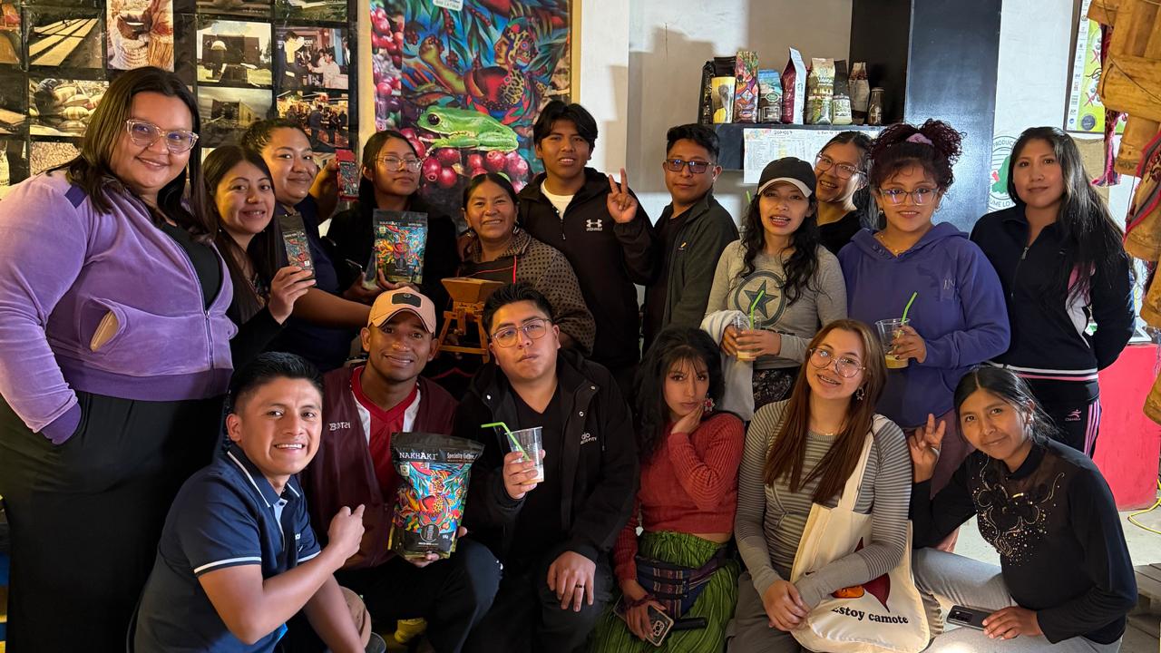 Un total de 16 jóvenes de cuatro países participan en esta actividad.