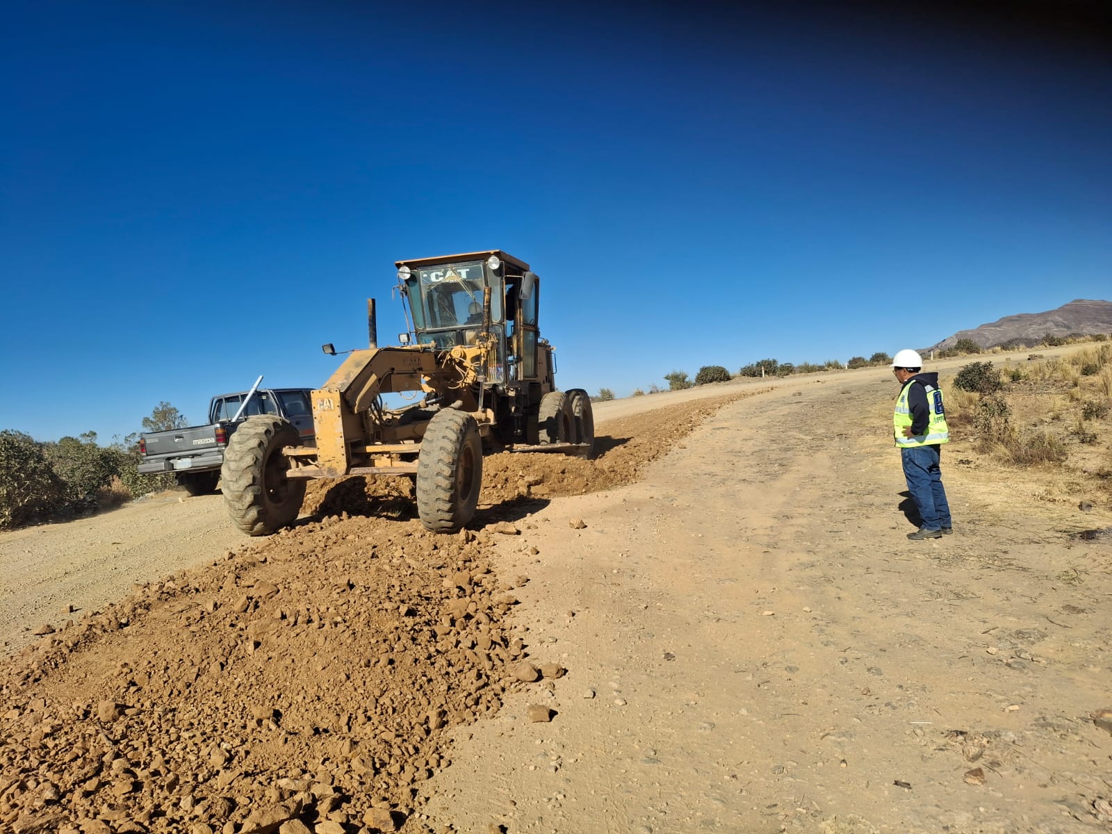 Entre las principales obras anunciadas se encuentran la nueva carretera Cochabamba–La Paz por Río Abajo.