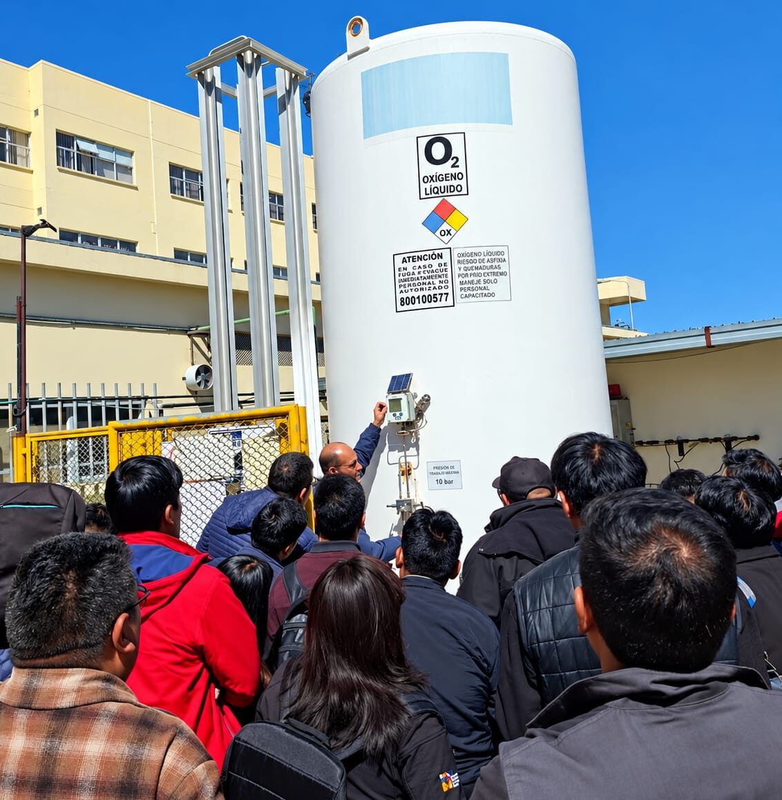 Capacitación práctica en sobre Oxígeno y Otros Gases Medicinales. Fotos: Ministerio de Salud y Deportes.