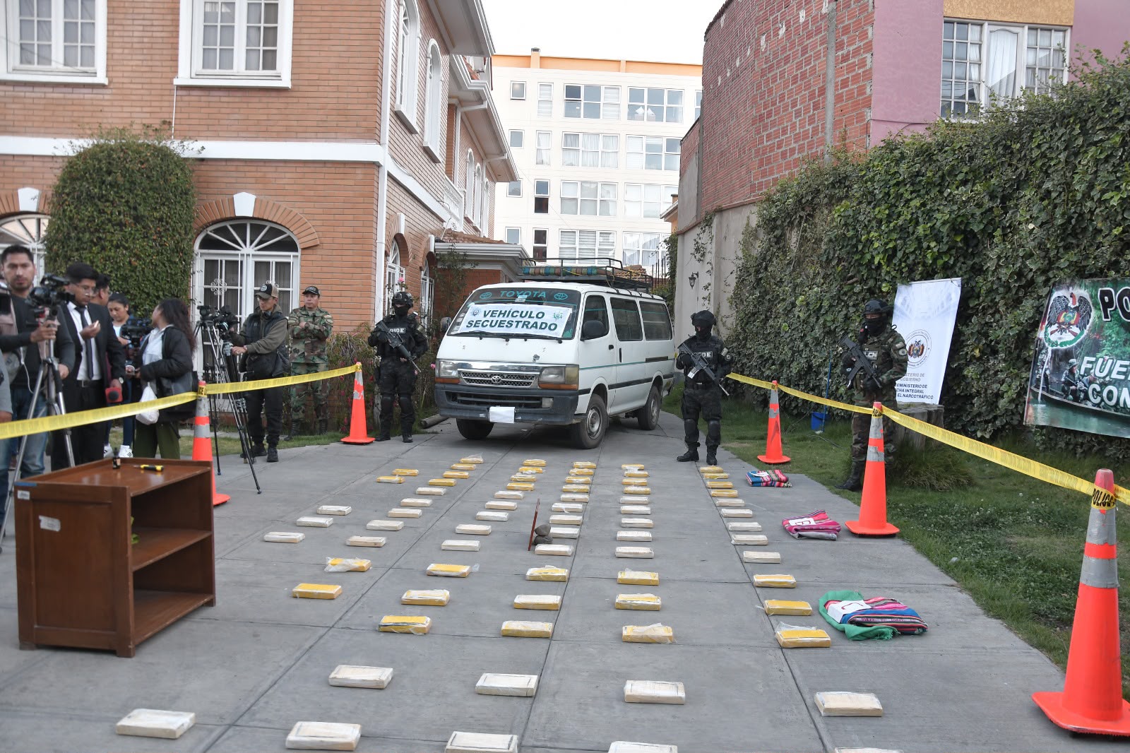 Droga incautada en diferentes operativos. Fotos: Viceministerio de Lucha Integral contra el Narcotráfico.