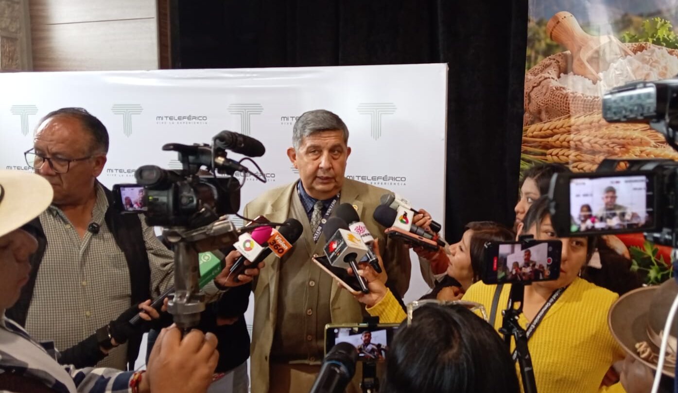 Viceministro de Lucha Contra el Contrabando, Cnl. (R.A.) José Maurice Castro Pautrat.